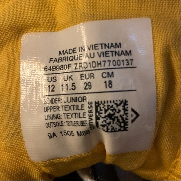 Converse Chuck Taylor All Star Hi Top Sneakers - Picture 9 of 9